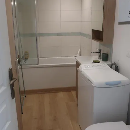 Le Pied A Terre - 2 Pieces - Gare Sud Appartamento